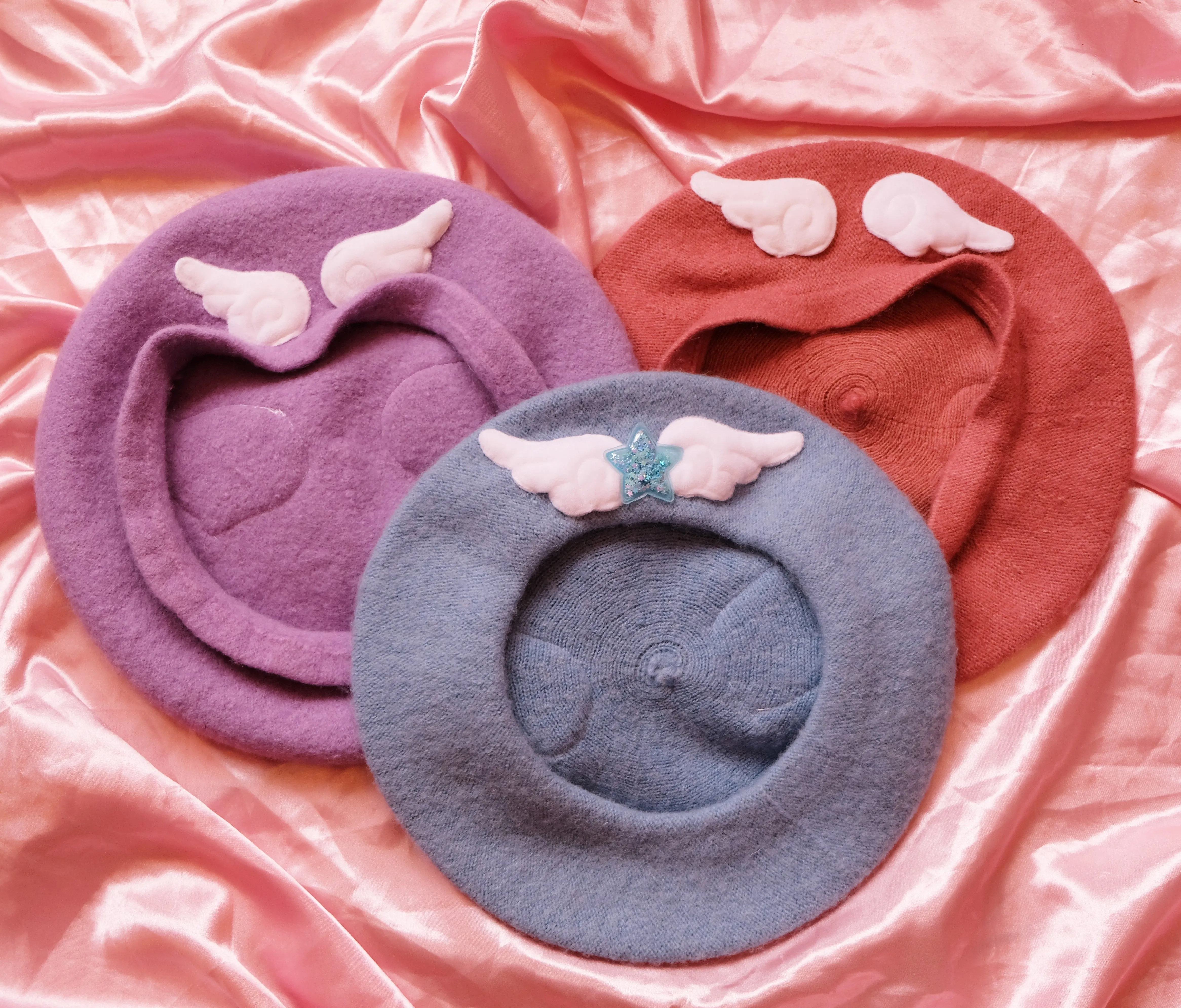 Angel berets ( 4 colours/styles)