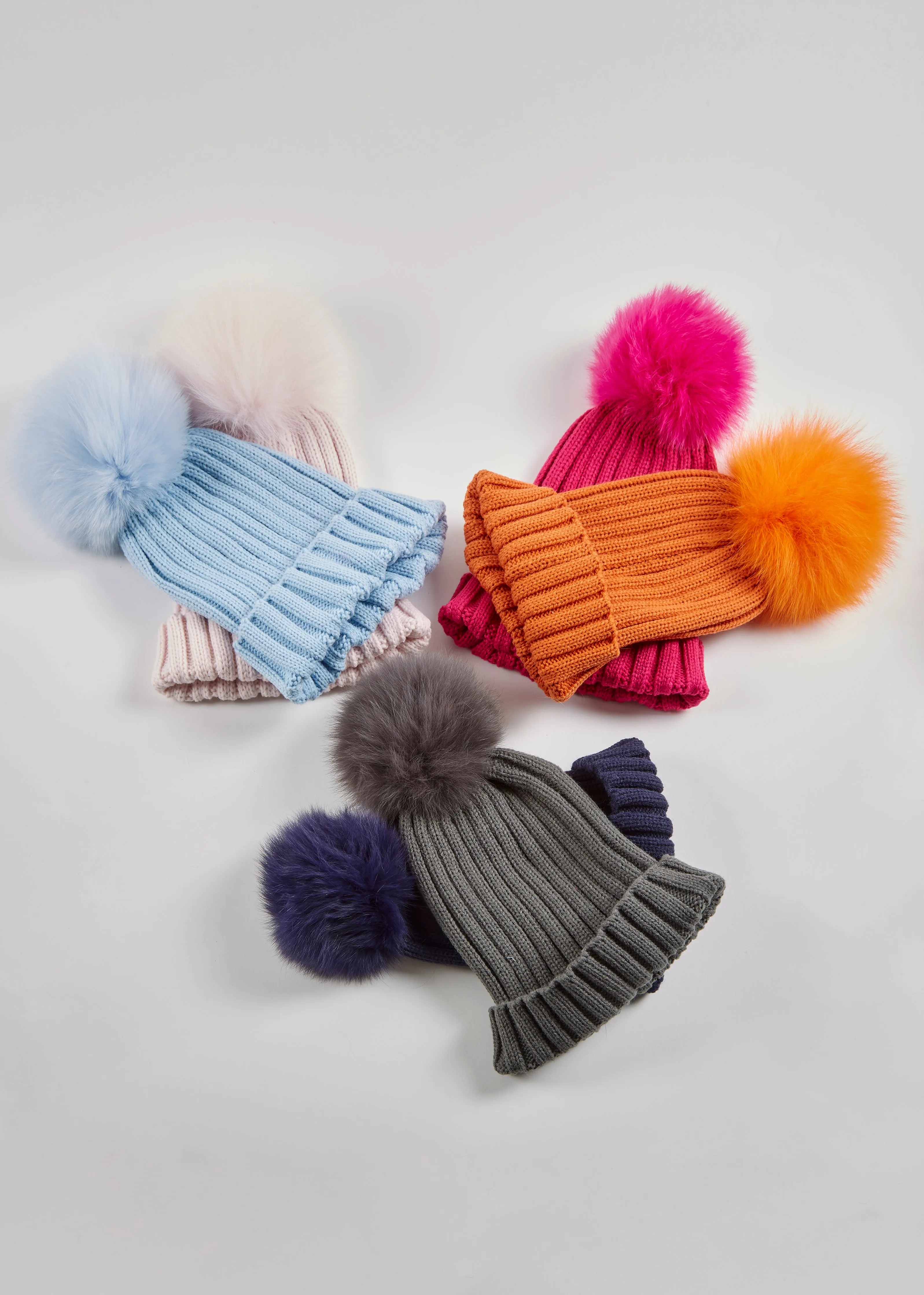 Fur5Eight Baby Pink Fur Pom Hat