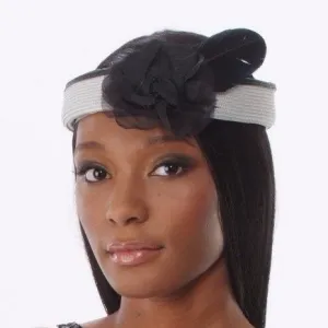 SG5001-Gray and Black Ladies Fascinator