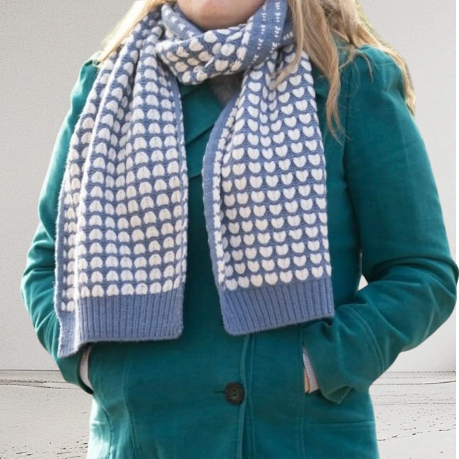 Zelly 10558 Hand-Knitted Hearts Scarf - Available in Three Colors